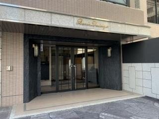 ベイシック大名 玄関