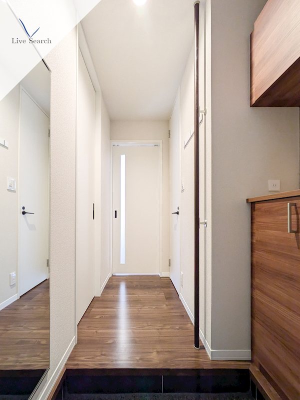 SHMプリミエール鳥飼八幡宮 玄関