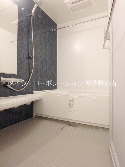 フォンターナガーデン博多駅前 風呂画像