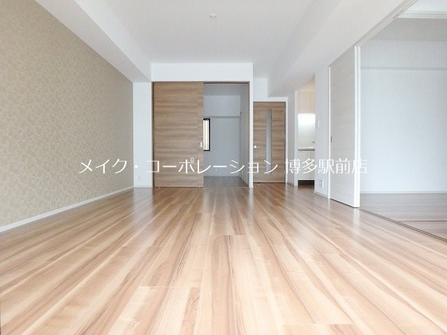 フォンターナガーデン博多駅前 リビング