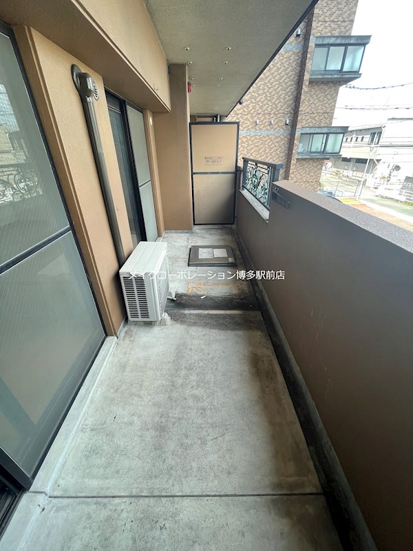 ウイングコートF館 ベランダ