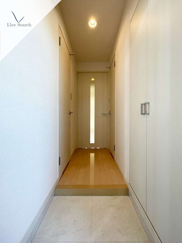 レキシントンスクエア白金 玄関