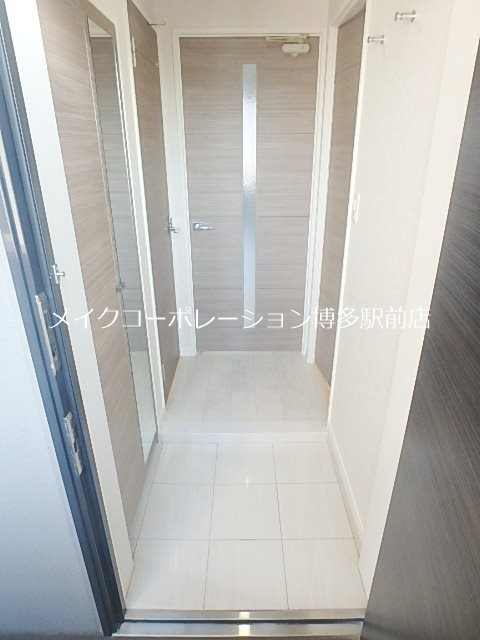 ネストピア六本松 玄関