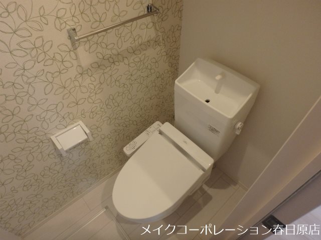 写真は同型タイプ D-room天神山 その他2