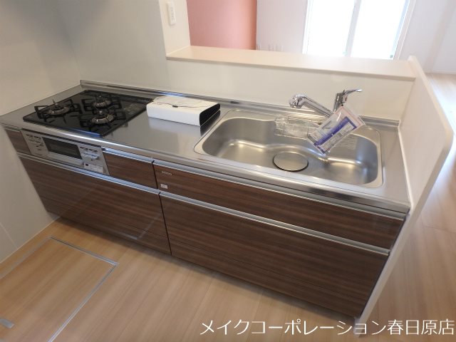 写真は同型タイプ D-room天神山 キッチン