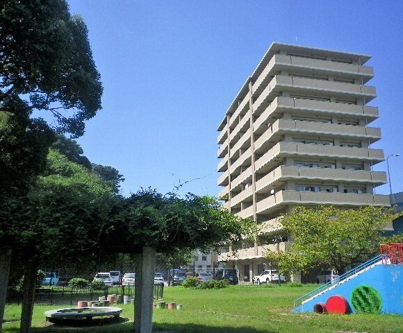 ベルメゾン西公園テラス 外観