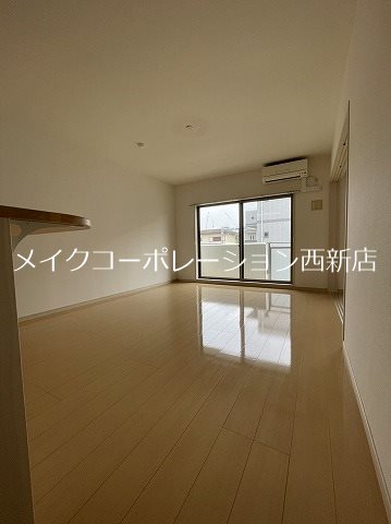 ガーデンコート七隈 リビング