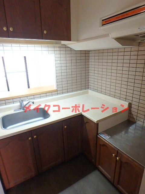 エムロード平尾 キッチン