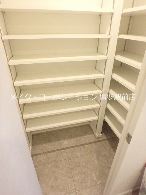エンクレスト博多EAST PARK 玄関
