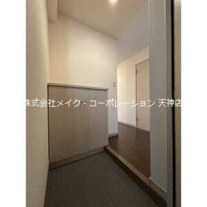 ニッセイ・ディーセント小笹 玄関