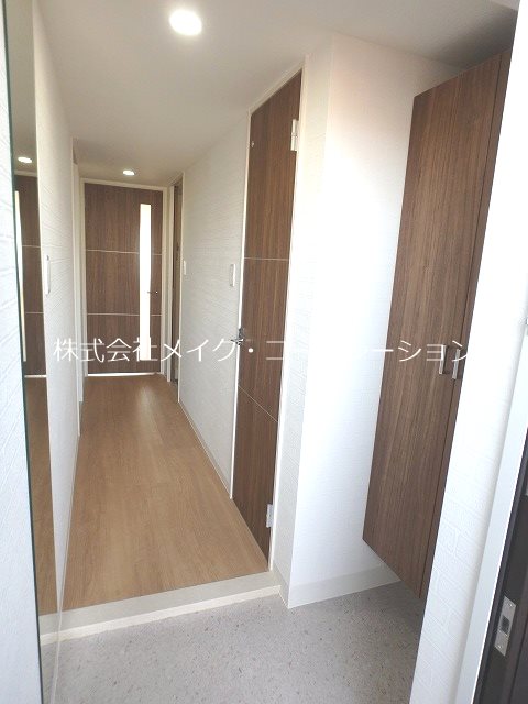 玄関 APエルテージ地行 玄関