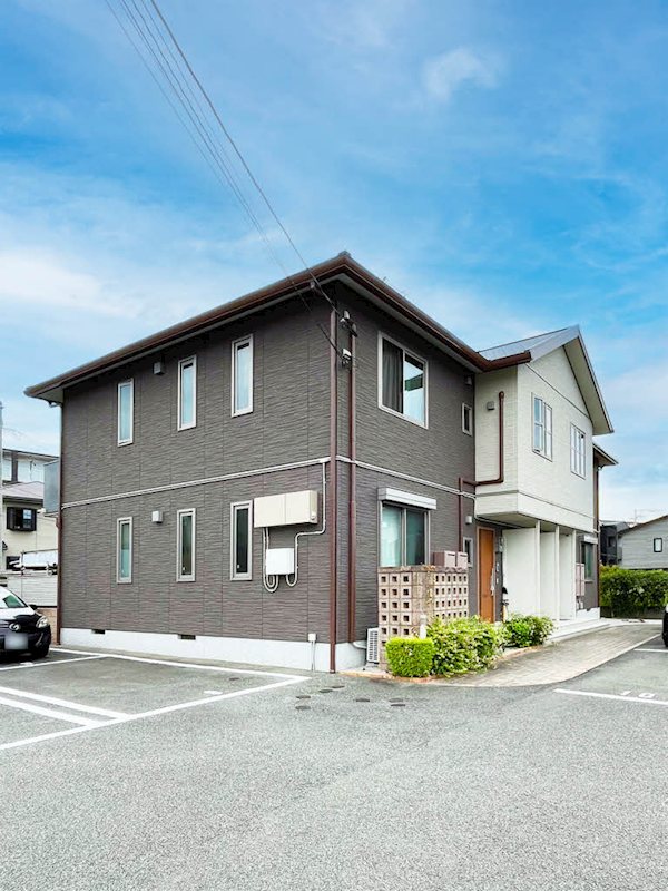 シャーメゾンひまわり 外観