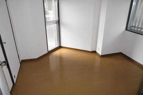 三愛シティライフ春日 ベッドルーム