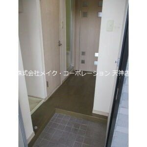 セピア西公園 玄関