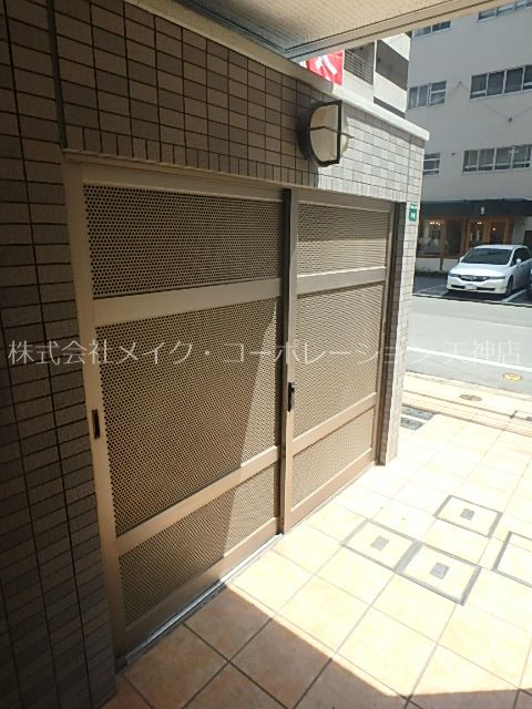 他共有部分 メルヴェイユー薬院 その他外観4
