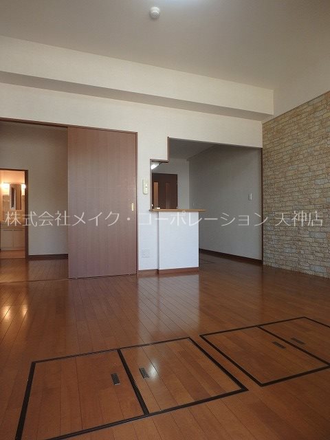 メイコートダジュール リビング
