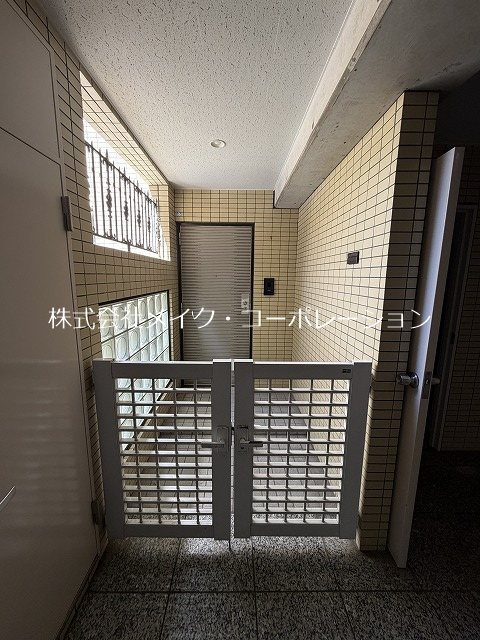 パレ・ドール室見　101号室 玄関