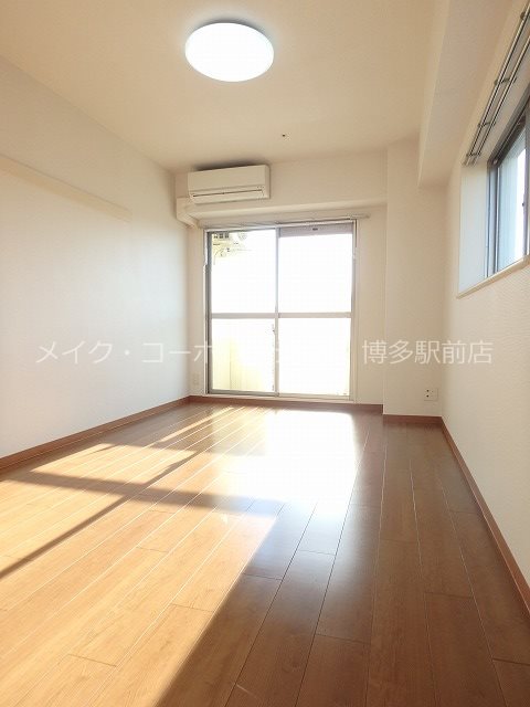 写真は同物件別部屋引用です。 リファレンス呉服町 ベッドルーム