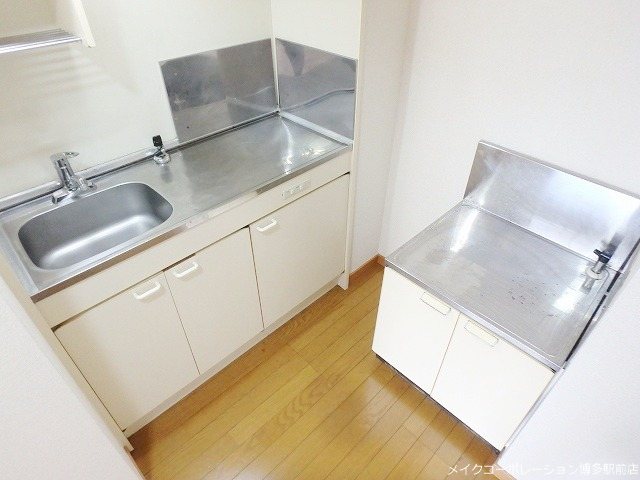 パインヒルズ美野島 キッチン