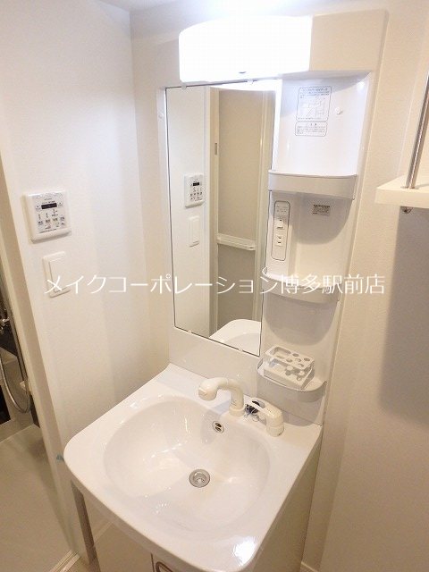 洗面所 グランフォーレ博多駅東プレミア その他2