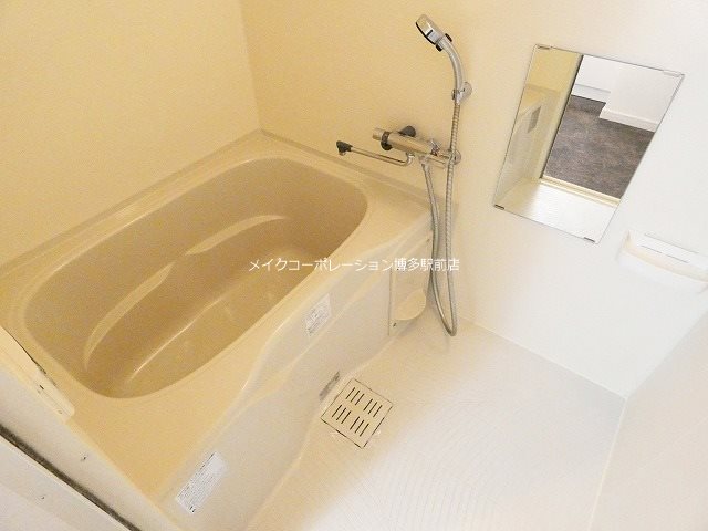 バス ラファセグランビア博多 風呂画像