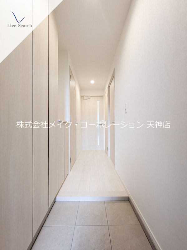 ※内装中の為現状優先 ラフィーネ鳥飼 玄関