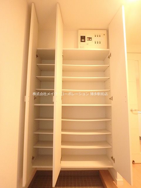 玄関 プレスタイル博多SOUTH 玄関