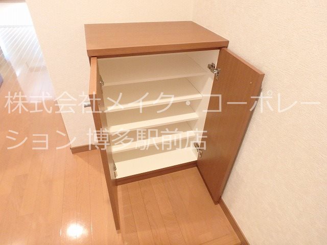 玄関 コンフォート博多 玄関