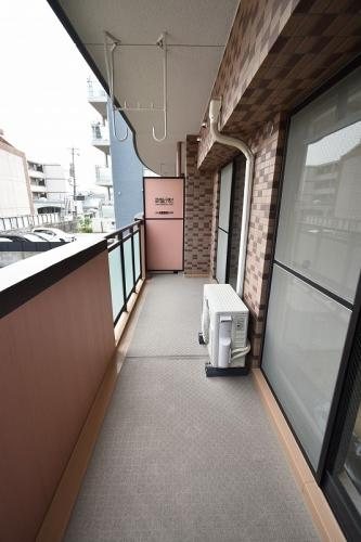写真は同型タイプ ハーベスト大橋 ベランダ