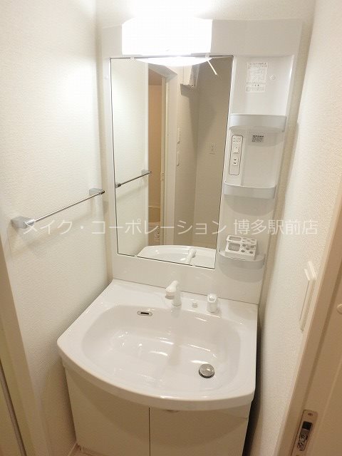 洗面所 ラフレシーサ博多駅南Ⅵ その他2