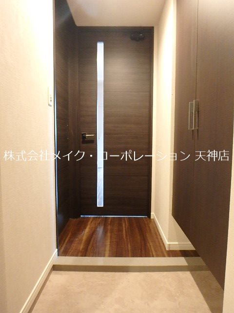 ドゥーエ赤坂 玄関