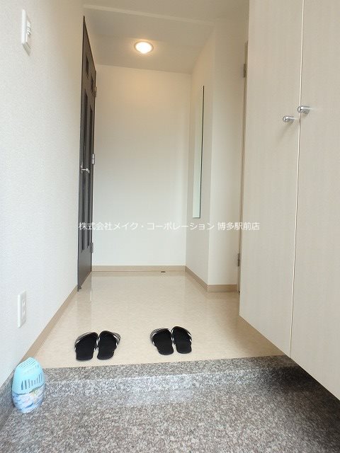 玄関 エムティースクエア吉塚駅前 玄関