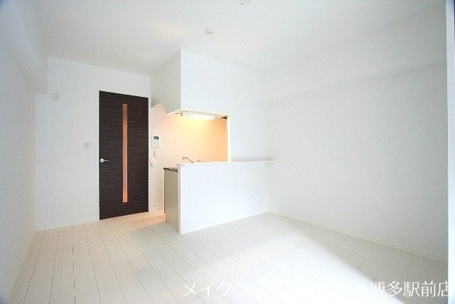同物件・別部屋の写真です。 エンクレスト吉塚駅前Ⅱ リビング