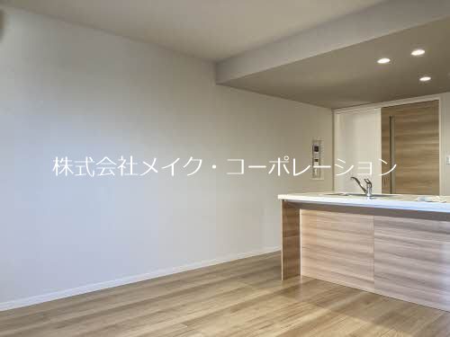 リビング アンシエント リビング