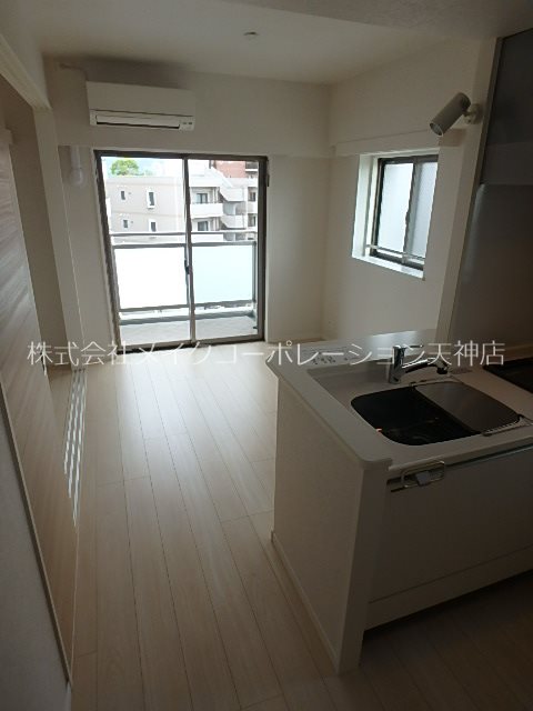 実際のお部屋は反転タイプです。 ネストピア六本松 その他19