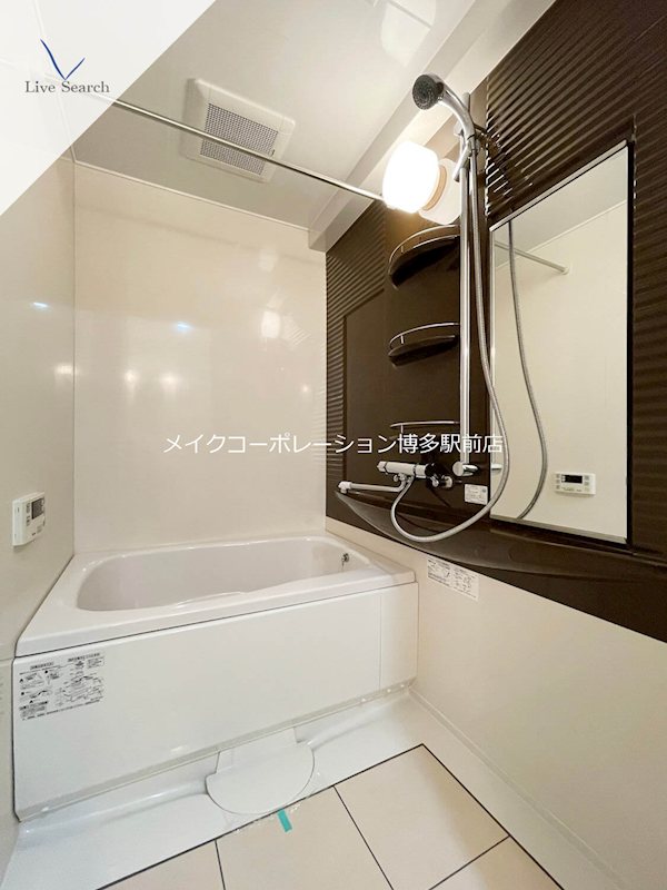 ※室内写真は棟内別部屋参考写真です エンクレスト博多駅東 風呂画像