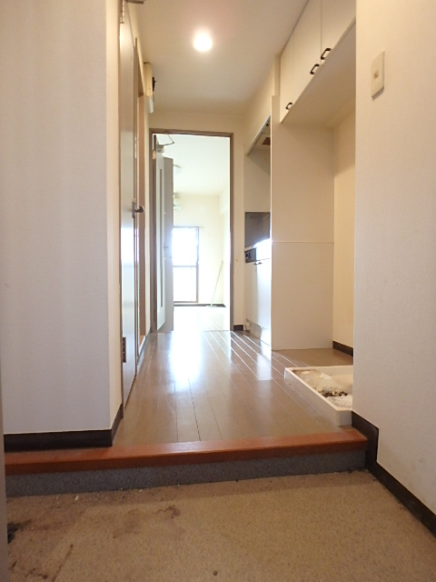 リファレンス住吉 玄関