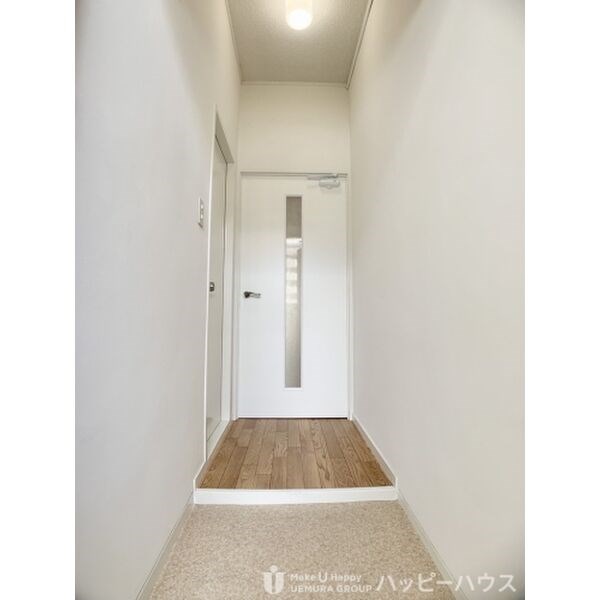 玄関 四十川ビル 玄関