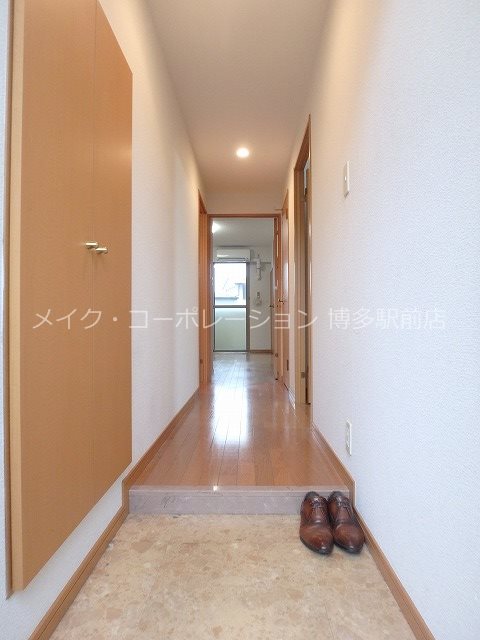 玄関 アンプルールベトン明永 玄関