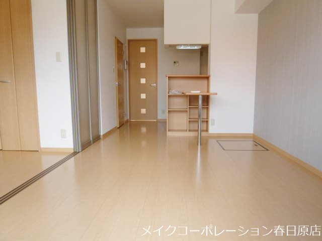 写真は同型タイプ セジュール未来A棟 リビング