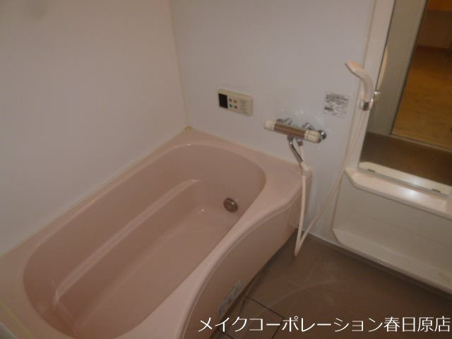 写真は同型タイプ セジュール未来A棟 風呂画像