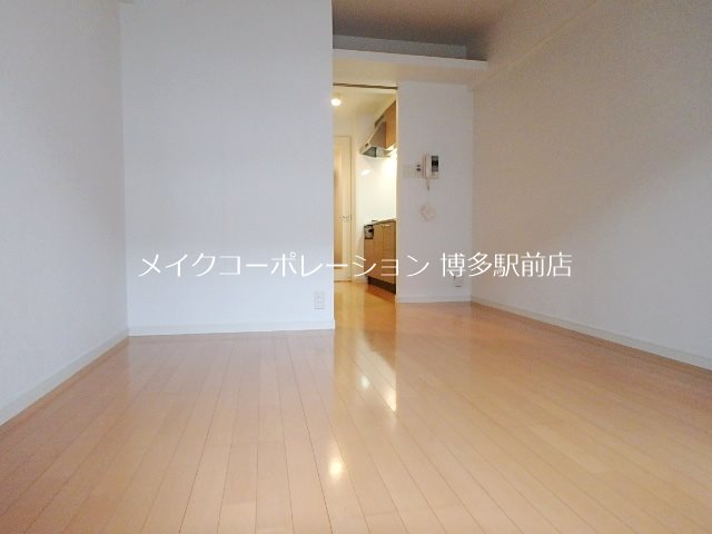 リビング エンクレスト博多駅南Ⅲ リビング
