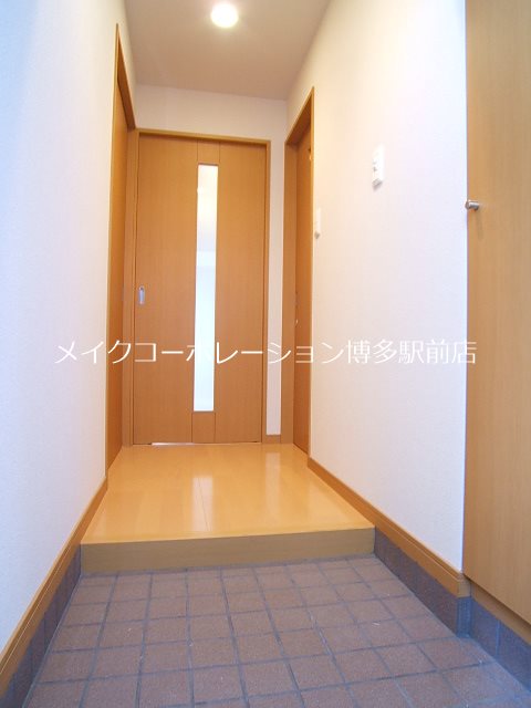 玄関 グランフォーレラグゼ博多 玄関