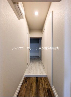 同物件、別号室の写真です。 博多スタービル 玄関