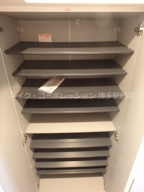 玄関 サニーガーデン その他11