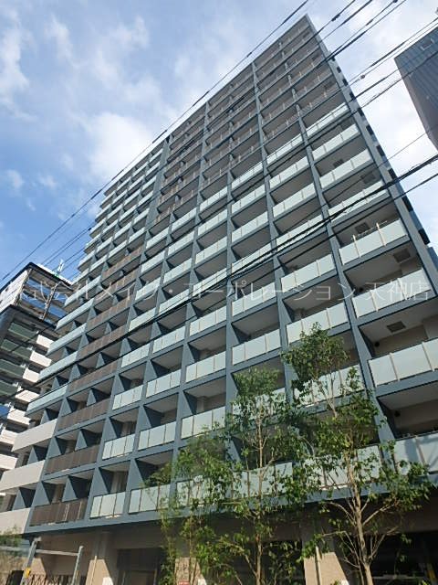 サヴォイコートオブアームズ  外観