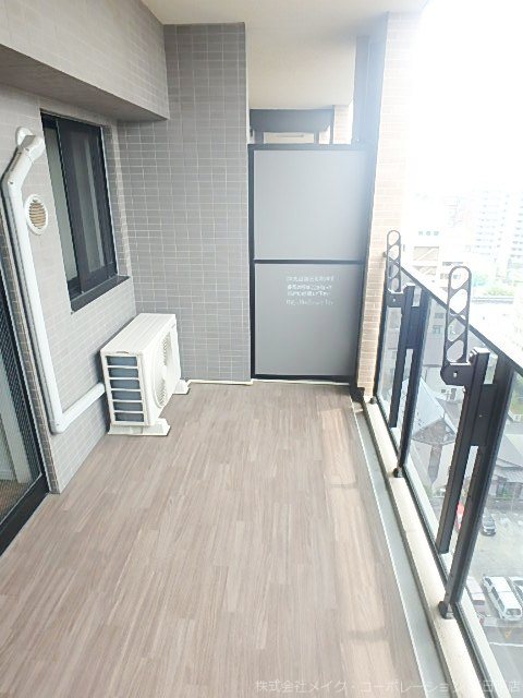 写真は同型タイプ グランフォーレプライム六本松 ベランダ