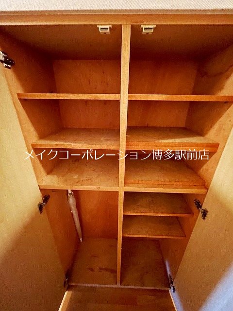 別部屋引用 グレイスマンションけやき通南 玄関