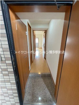 玄関 アソシアグロッツォ博多 玄関