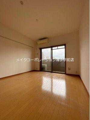 リビング アソシアグロッツォ博多 リビング